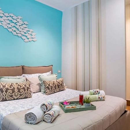 Lily'S - Near Harbor And Downtown With Terrace - Italy Flat Vacation Apartment Genoa Ngoại thất bức ảnh