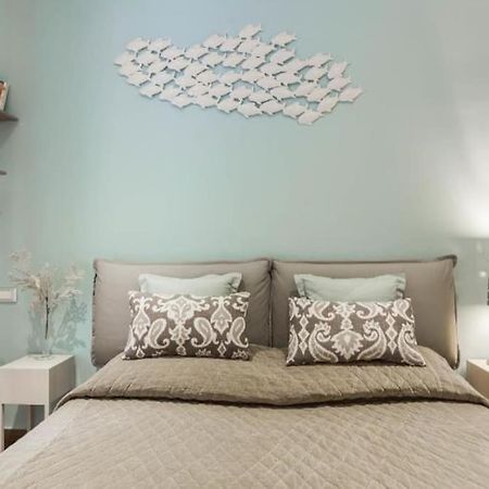 Lily'S - Near Harbor And Downtown With Terrace - Italy Flat Vacation Apartment Genoa Ngoại thất bức ảnh