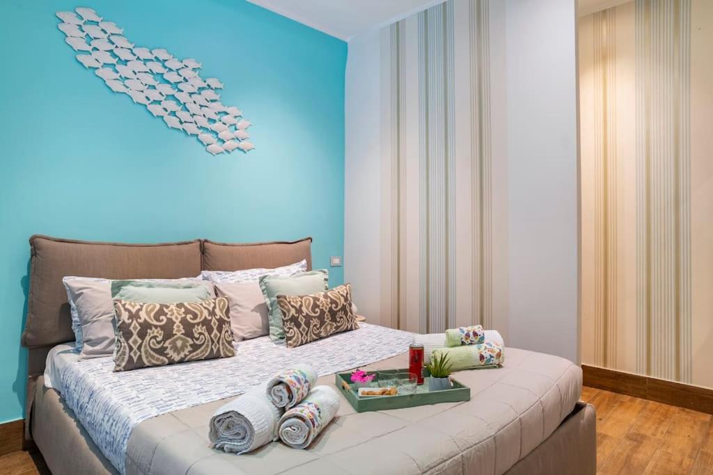 Lily'S - Near Harbor And Downtown With Terrace - Italy Flat Vacation Apartment Genoa Ngoại thất bức ảnh