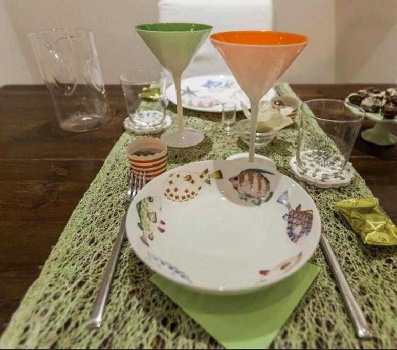 Lily'S - Near Harbor And Downtown With Terrace - Italy Flat Vacation Apartment Genoa Ngoại thất bức ảnh
